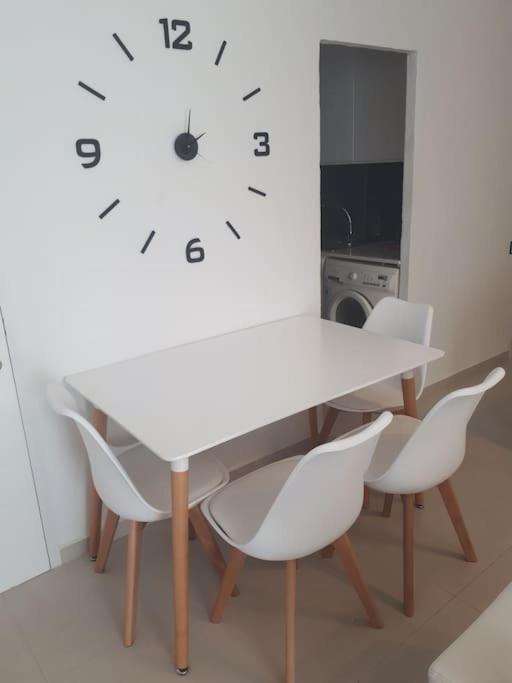 Apartamento Completo En カダケス エクステリア 写真